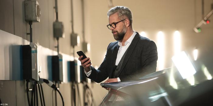 Eon ladestation charging station min