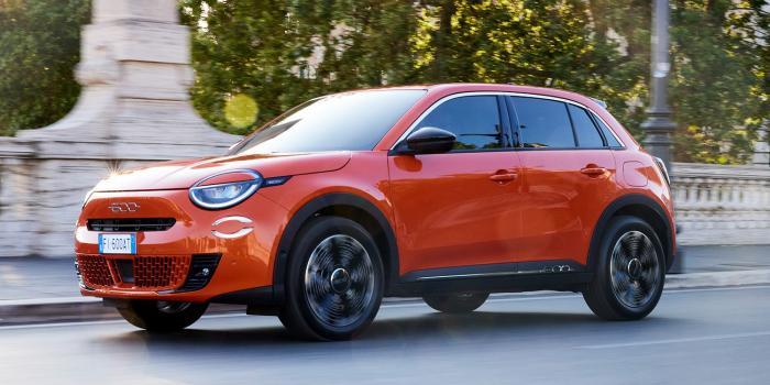 Fiat 600e italien italy min