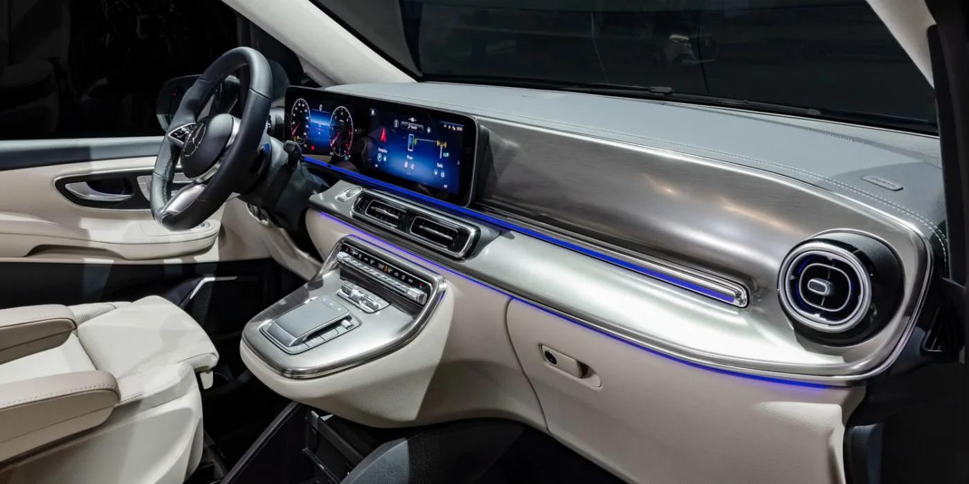 mercedes benz eqv facelift 2023 1