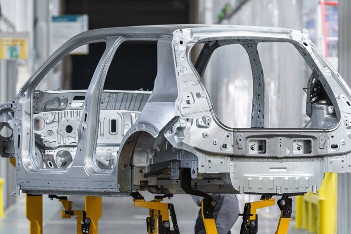 Renault produktion production frankreich france min e