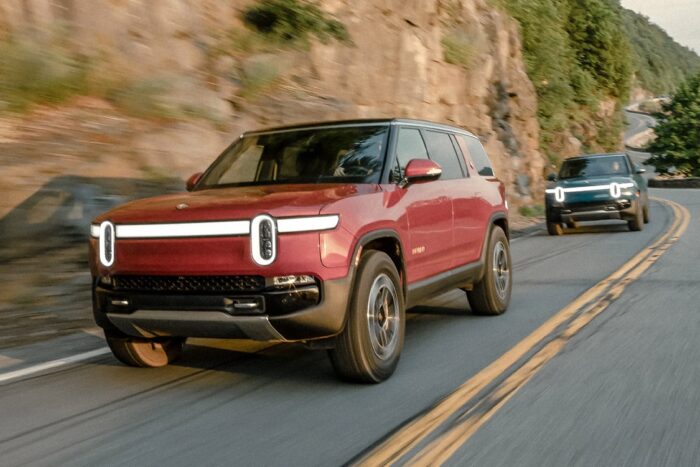 Rivian automotive r1s min e