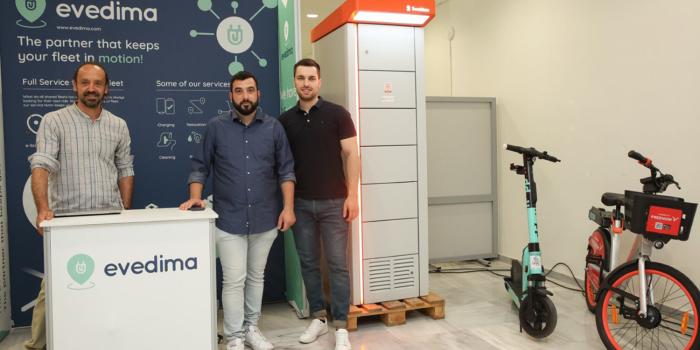 Swobbee Evedima Copyright Evedima 1500x750px