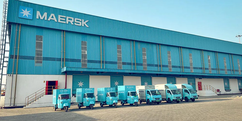 Maersk tuktuk tuk tuk rickscha rickshaw indien india min