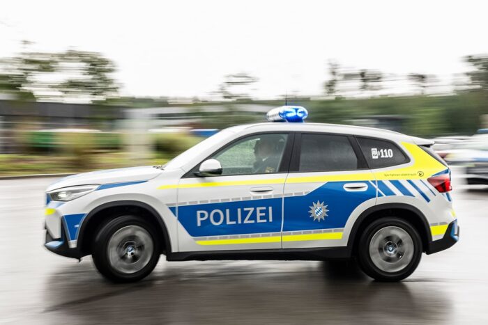 Polizei bayern min e