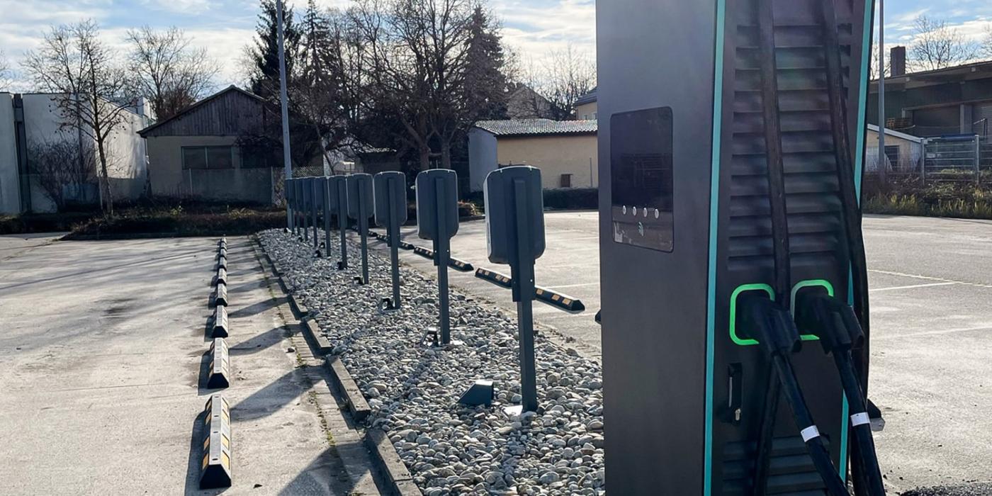 the mobility house ladestation charging station wallbox m net 2023 02 min the mobility house ladestation charging station wallbox m net 2023 02 min
