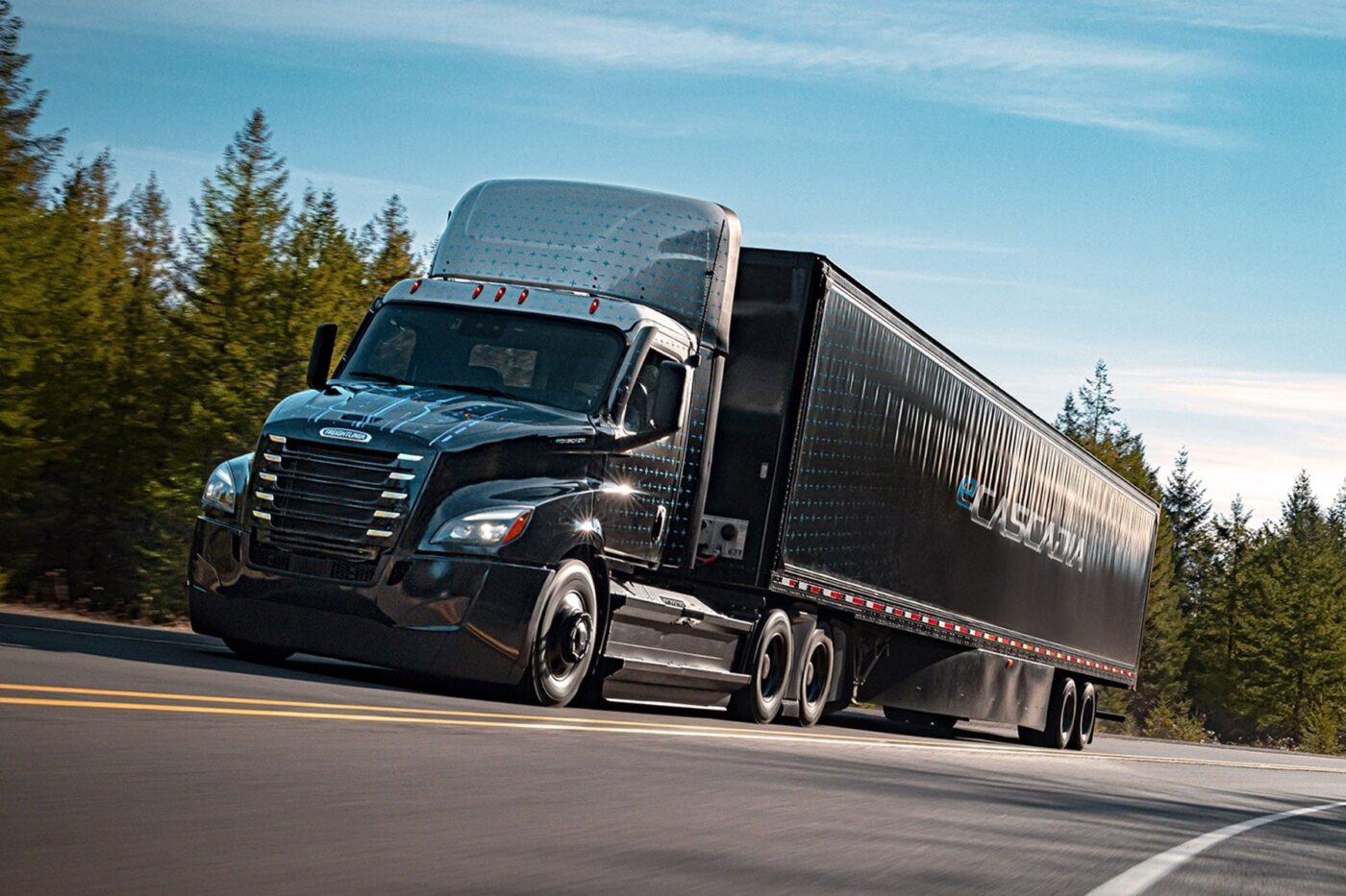 Daimler truck freightliner ecascadia e lkw electric truck min