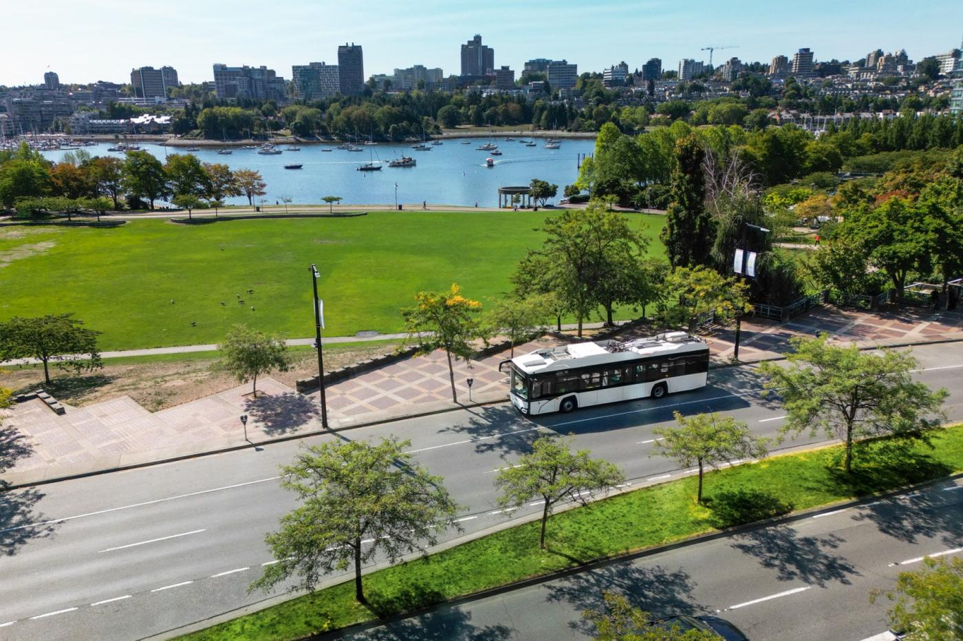 Solaris trollino elektrobus electric bus vancouver kanada canada min