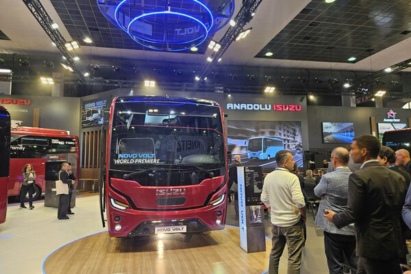 Anadolu_Isuzu_Novo VOLT_Busworld_2023_600x400px