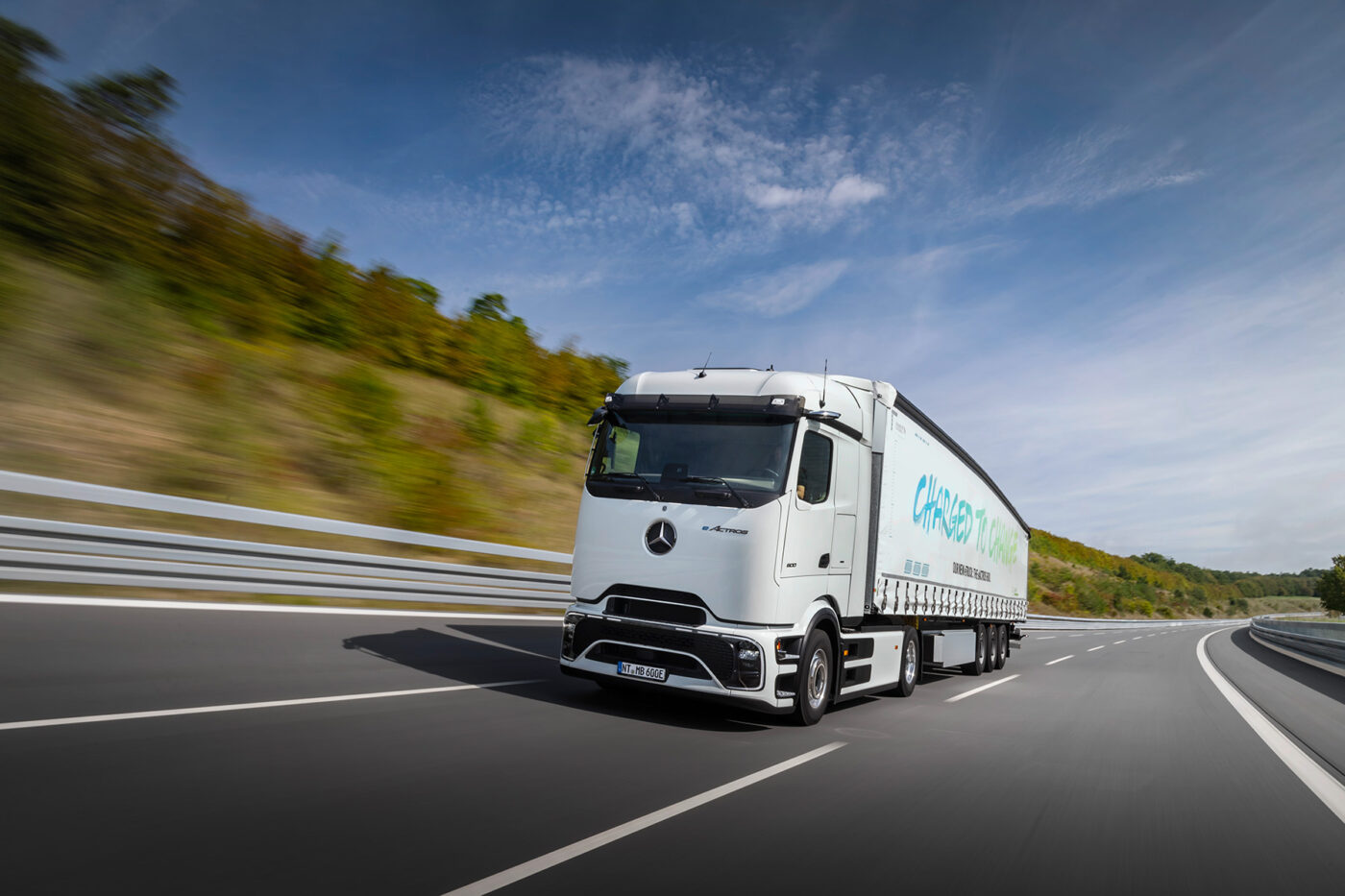 eactros 600 wp fahrt drive strasse road 23dt151 010