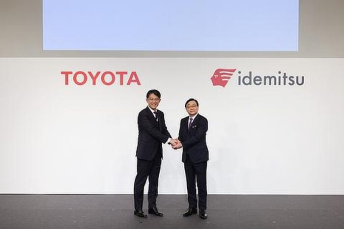Toyota idemitsu feststoffbatterie