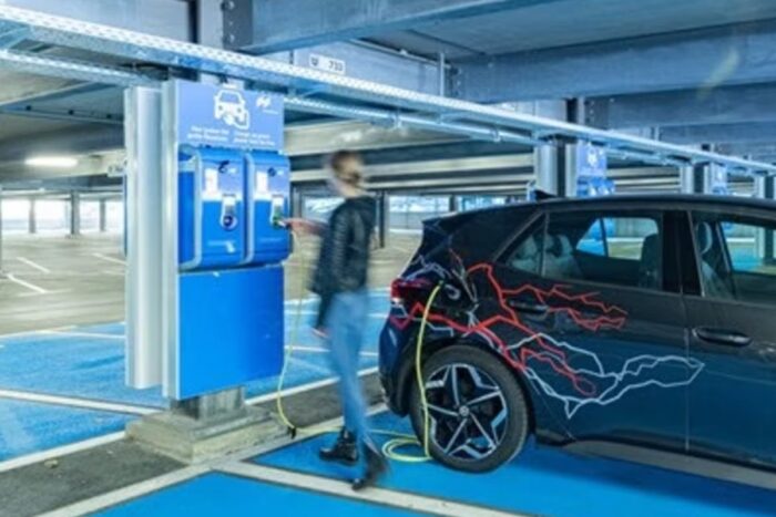 Chargeone ladestation charging station min