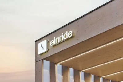 Einride e lkw electric truck ladestation charging station schweden sweden rosersberg min