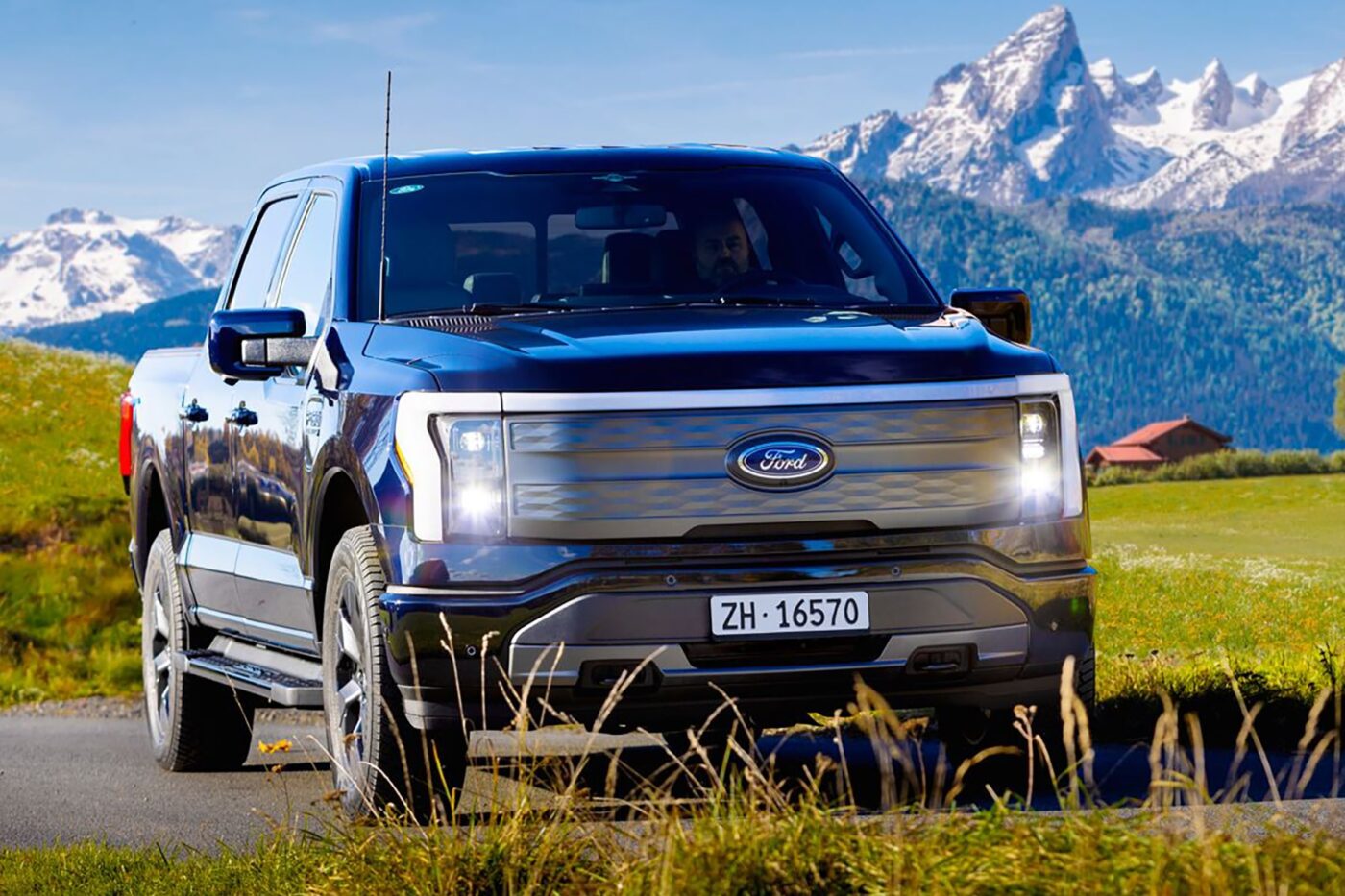 Ford f lightning schweiz switzerland min