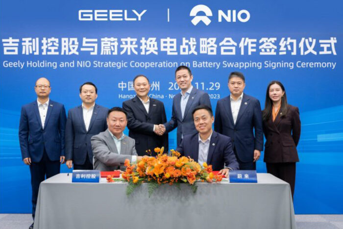 Geely nio battery swap signing