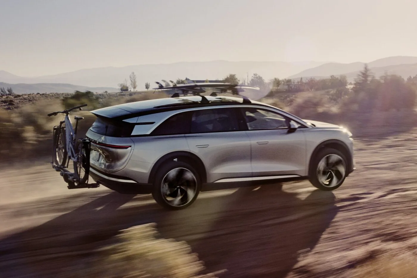 lucid motors lucid gravity 2023 02 min