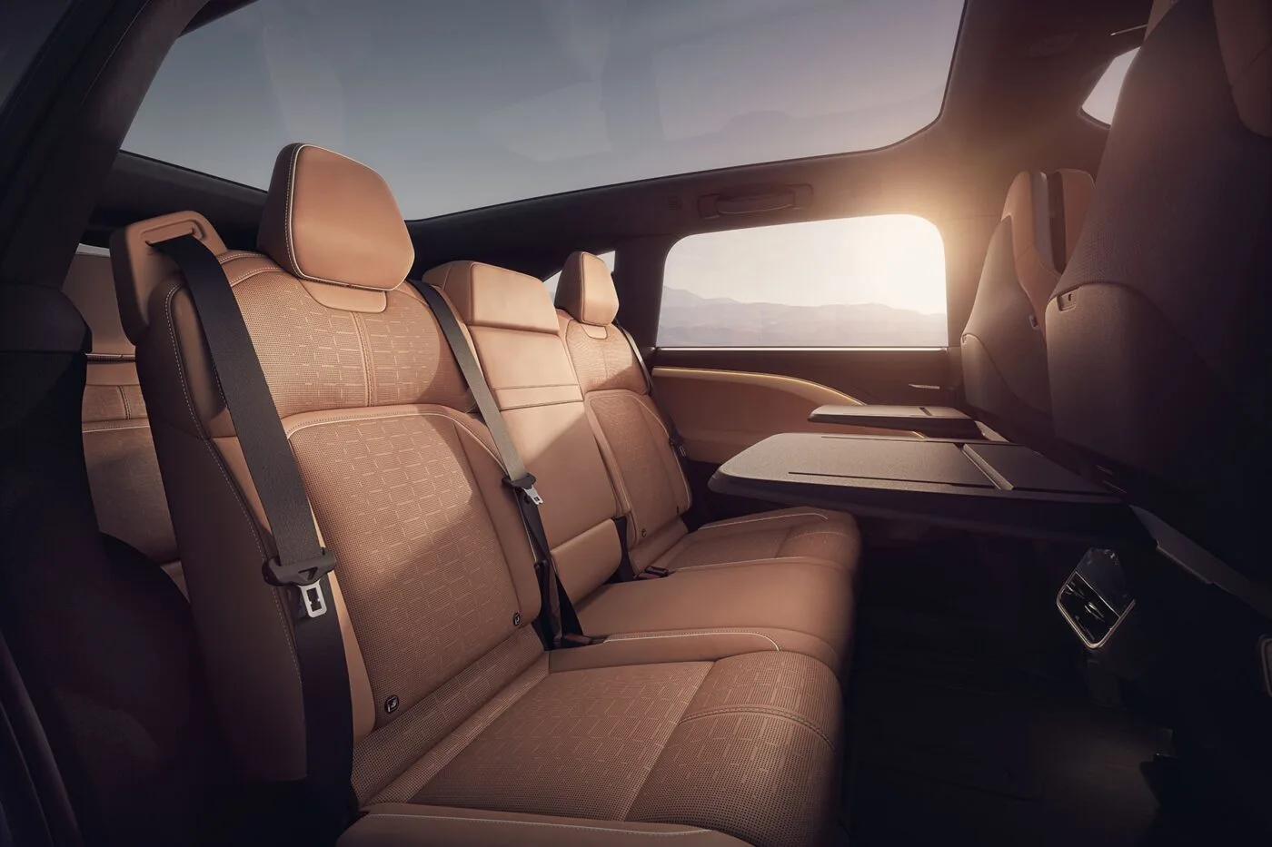 lucid motors lucid gravity 2023 05 min