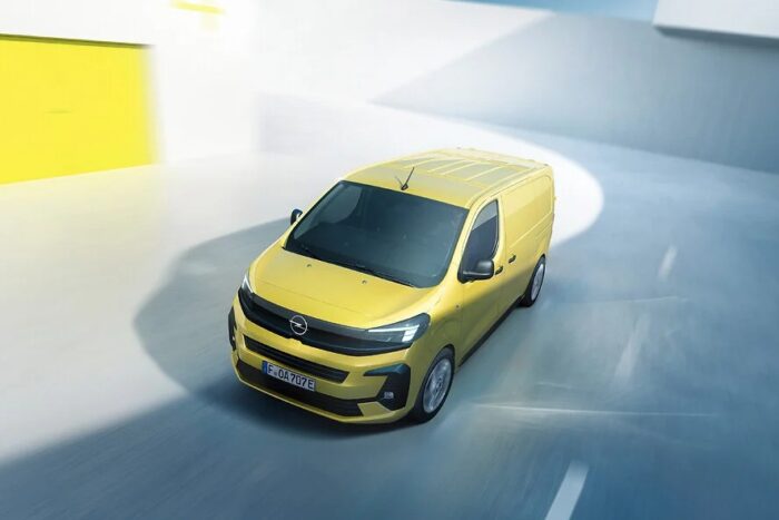 Opel vivaro electric