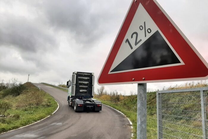 Rwth aachen pem selv projekt e lkw range extender brennstoffzelle