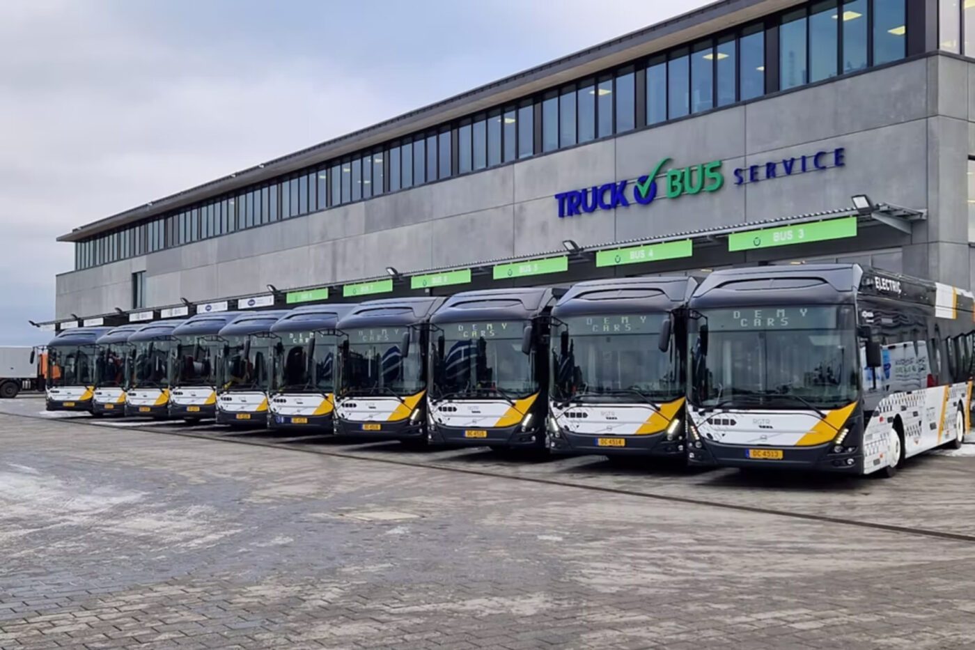 Volvo buses electric mcv demy schandeler