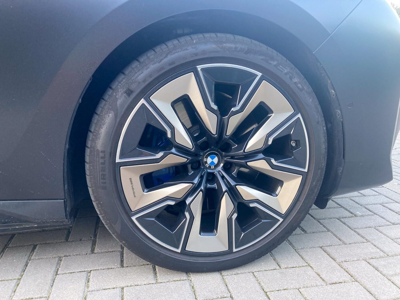 bmw i7 xdrive60 fahrbericht 2024 09