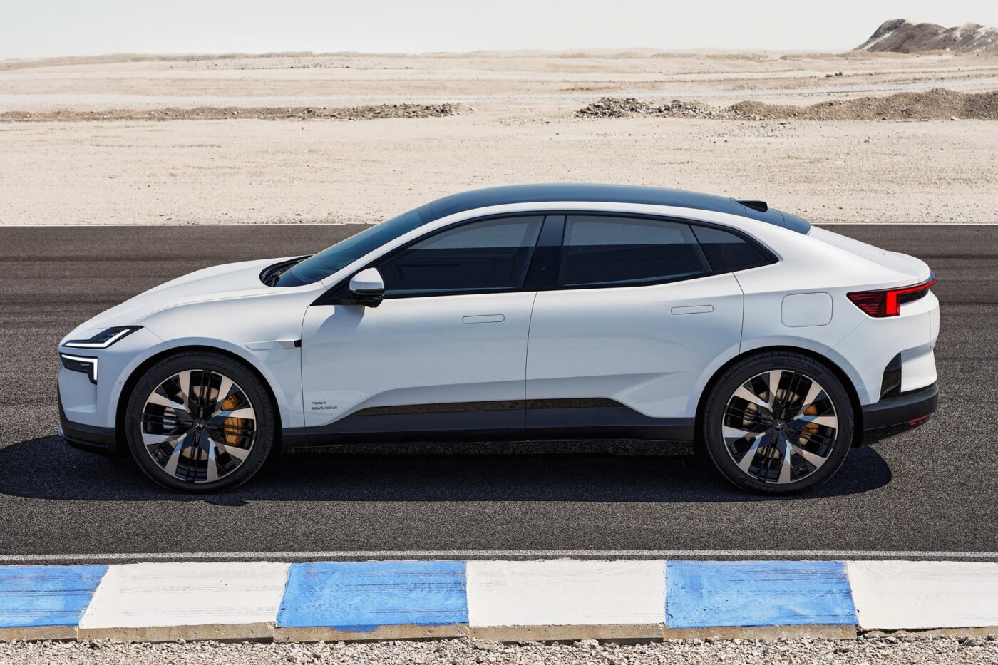 polestar 4 2023 06 min