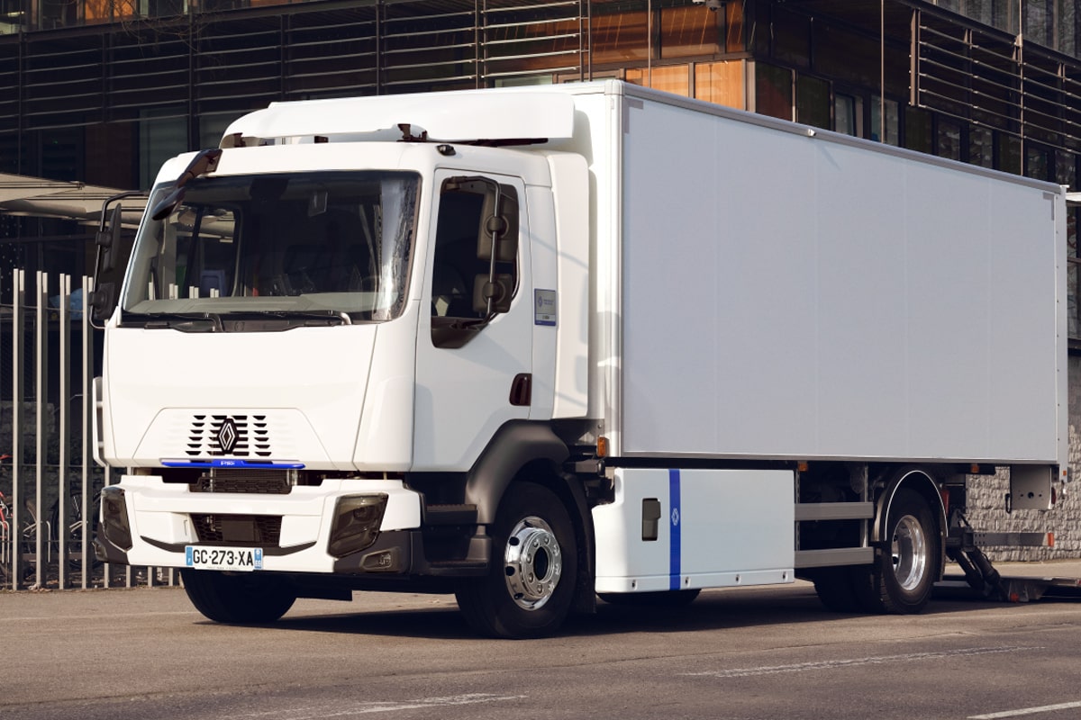 renault trucks e tech d e lkw electric truck frankreich france 2024 01 min