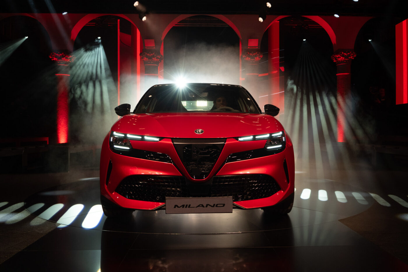 alfa romeo milano elettrica 2024 3