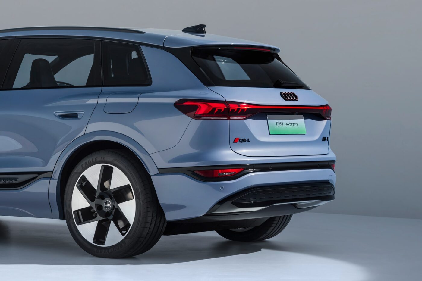 audi q6l e tron china 2024 02 min