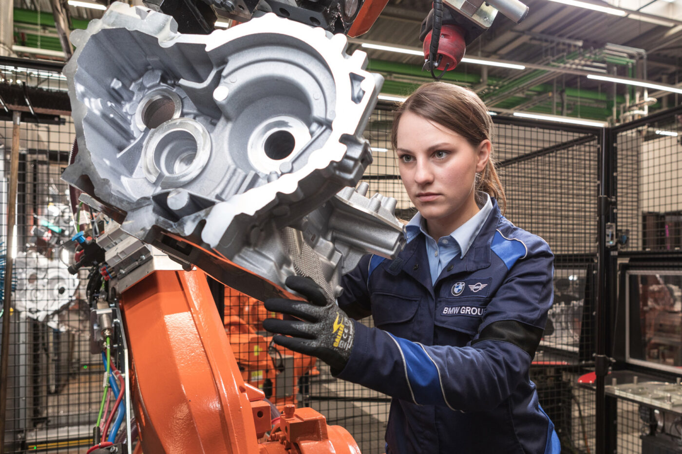 BMW-erweitert-Fertigung-von-eMobility-Komponenten-in-Landshut