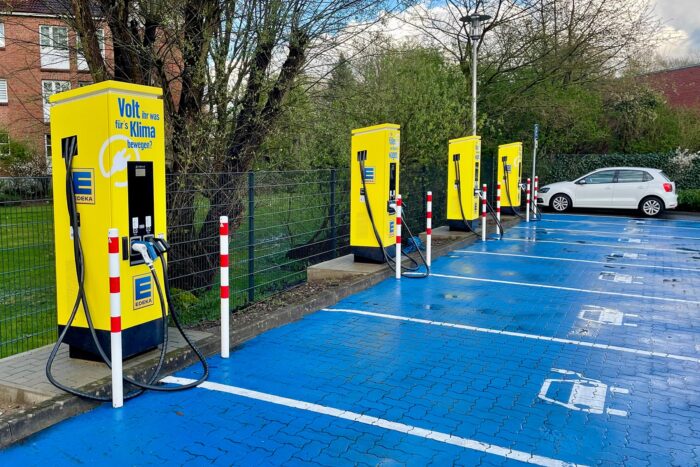 compleo ladestation charging station edeka pinneberg 2024 01 min
