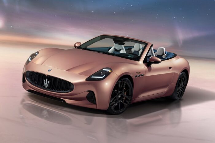 maserati grancabrio folgore 2024 13 min