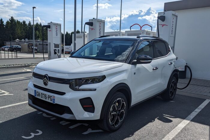 citroen e c3 fahrbericht ionity ladestation charging station frankreich france 2024 01 min
