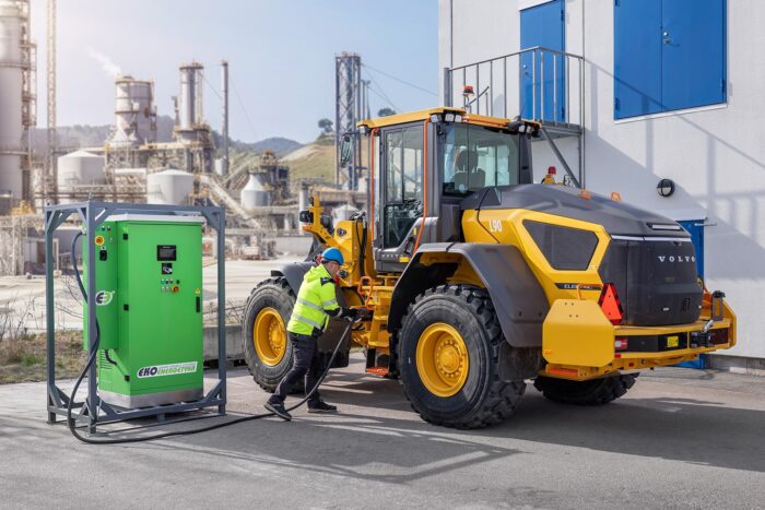 volvo construction equipment l90 electric radlader wheel loader ekoenergetyka ladestation charging station 2024 01 min