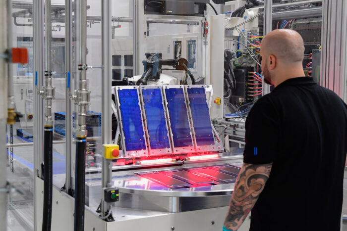 cellcentric esslingen brennstoffzele pilotfertigung 2024 01