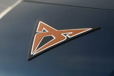 cupra tavascan 2024 11 min