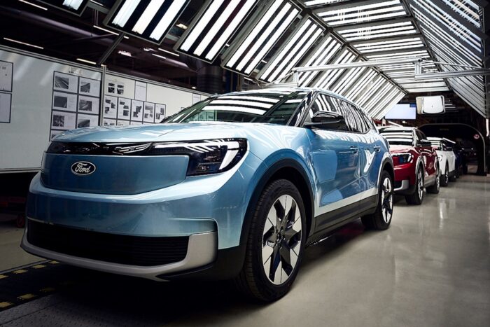 ford explorer produktion production koeln 2024 02 min