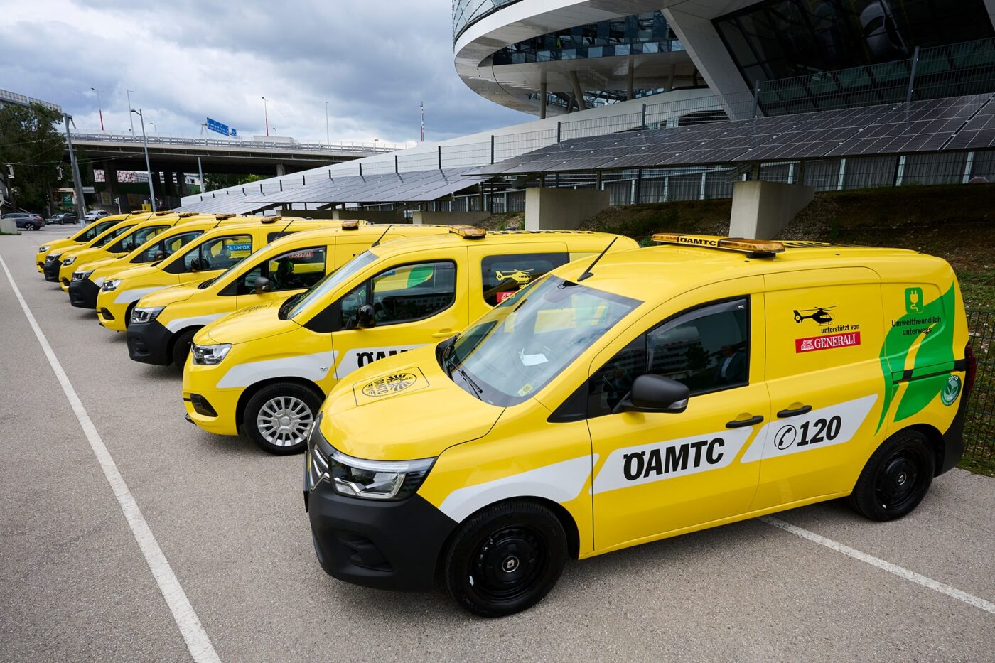 oamtc renault kangoo 2024 01 min