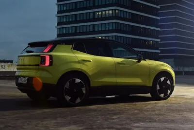 volvo ex30 2024 003 min