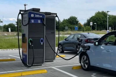 enbw ladestation charging station gwm ora 03 funky cat 2024 01 min