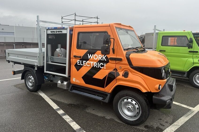 evum motors acar work box kipper 2024