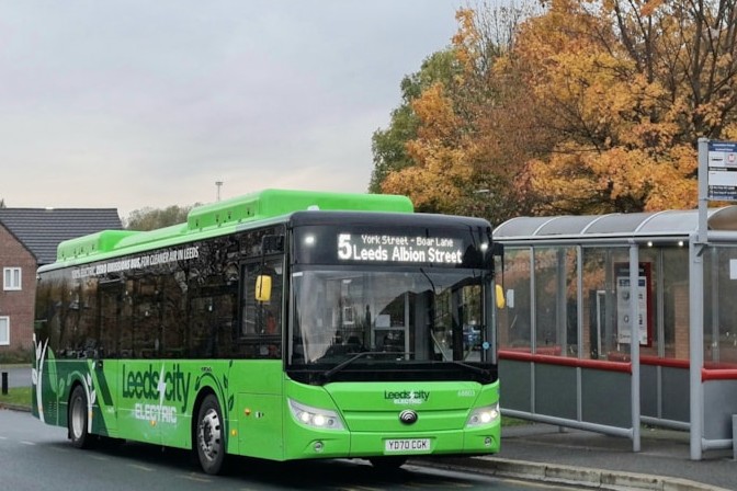 First-Bus-nimmt-Yutong-169-Elektrobusse-ab