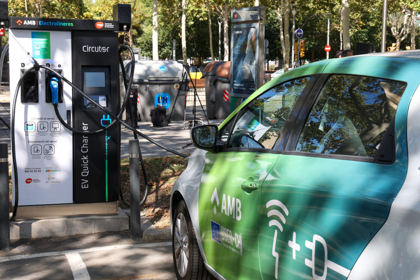 ladestation charging station metrocharge barcelona spanien spain 2024 01