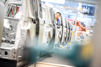 volkswagen nutzfahrzeuge id buzz werk hannover 2024