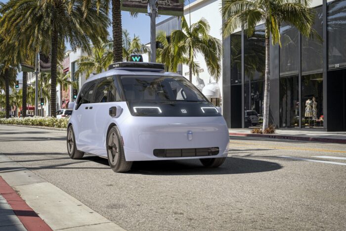 waymo zeekr