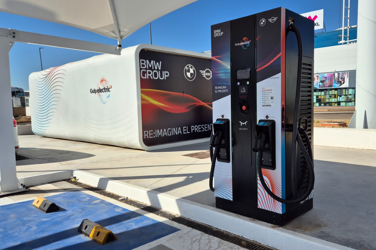 Galp-nutzt-alte-E-Auto-Akkus-als-Pufferspeicher-f-r-HPC-Lader