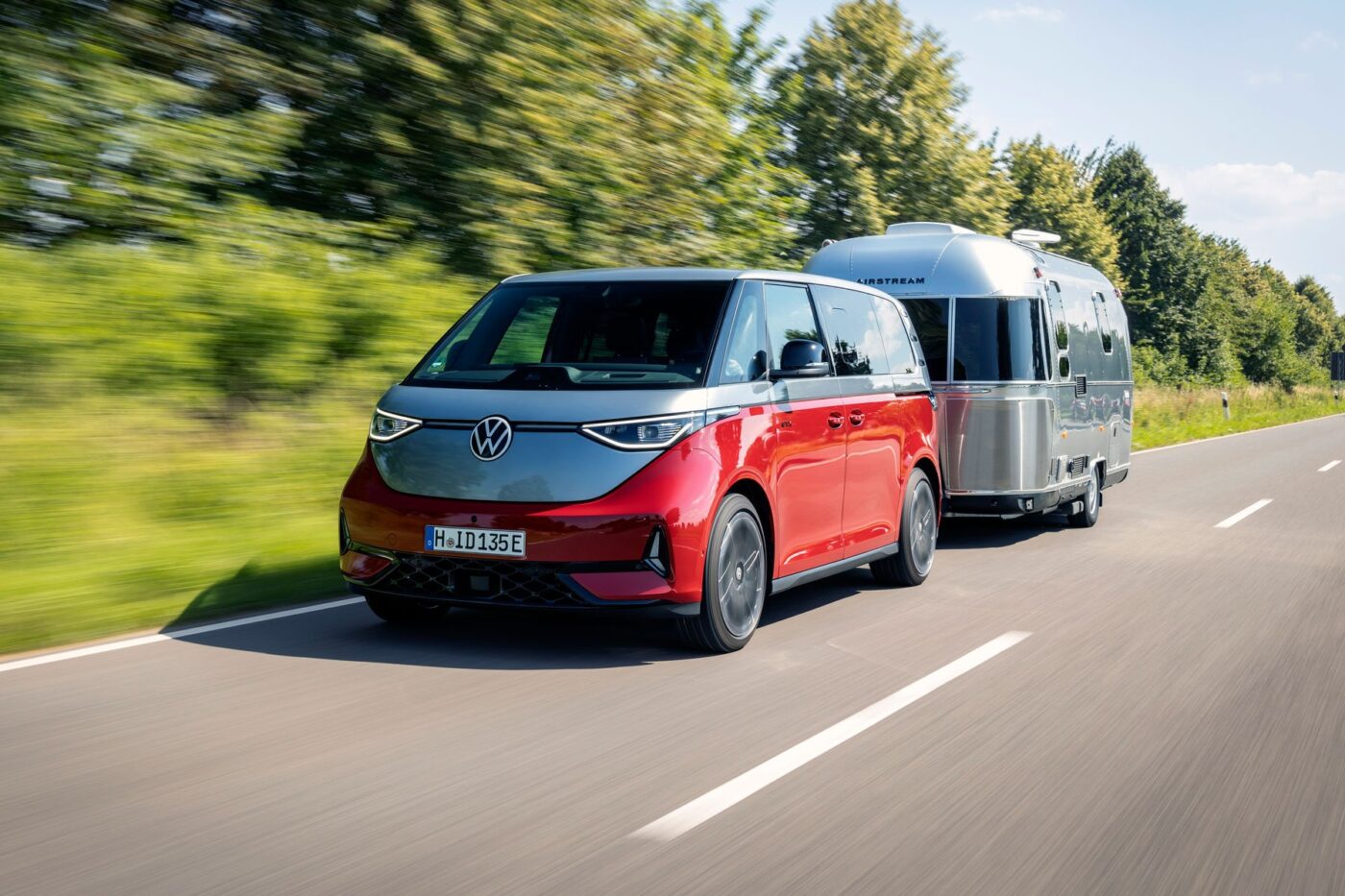 id.buzz gtx volkswagen nutzfahrzeuge hannover 2024