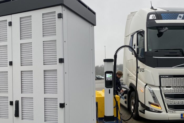 kempower dfds lkw ladestation 2024