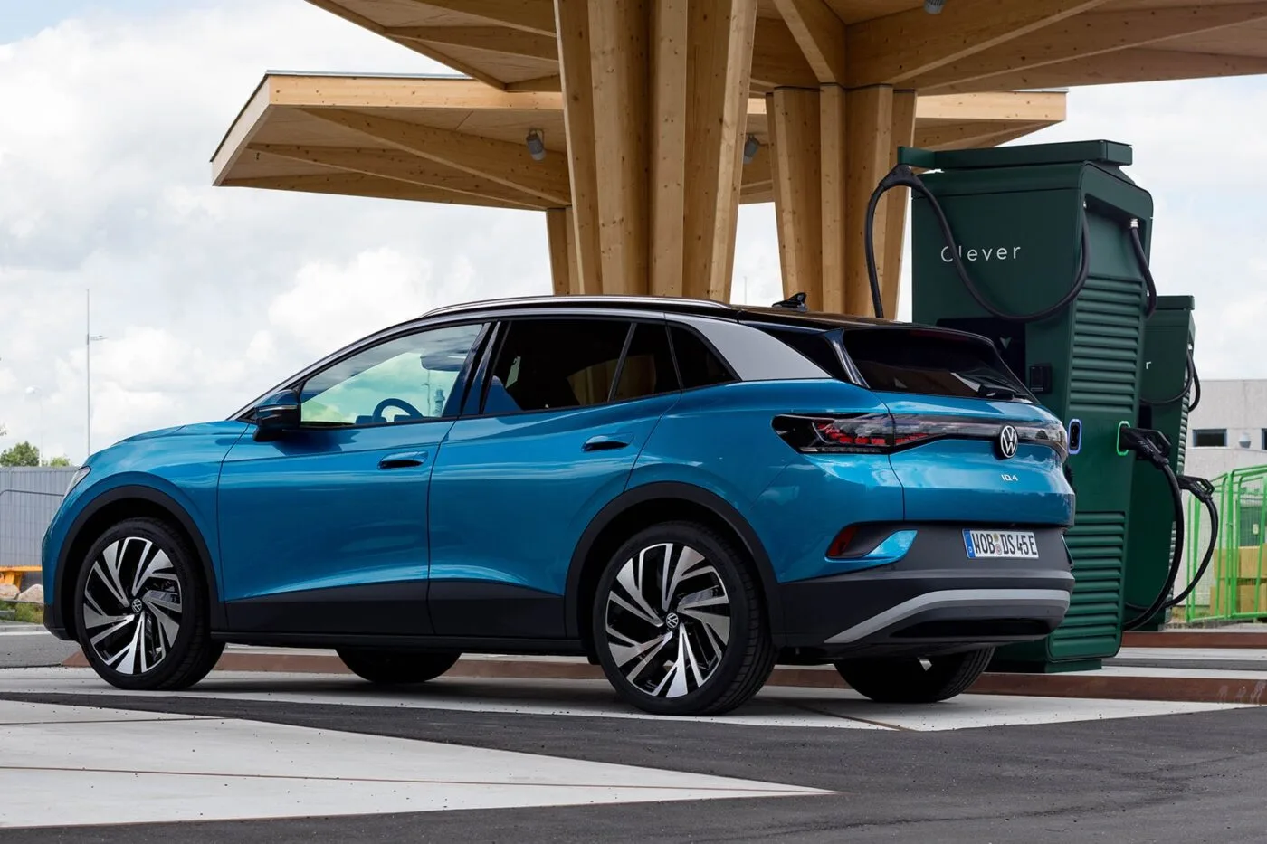 volkswagen id4 clever ladestation charging station daenemark denmark fahrbericht daniel boennighausen 2024 01 min