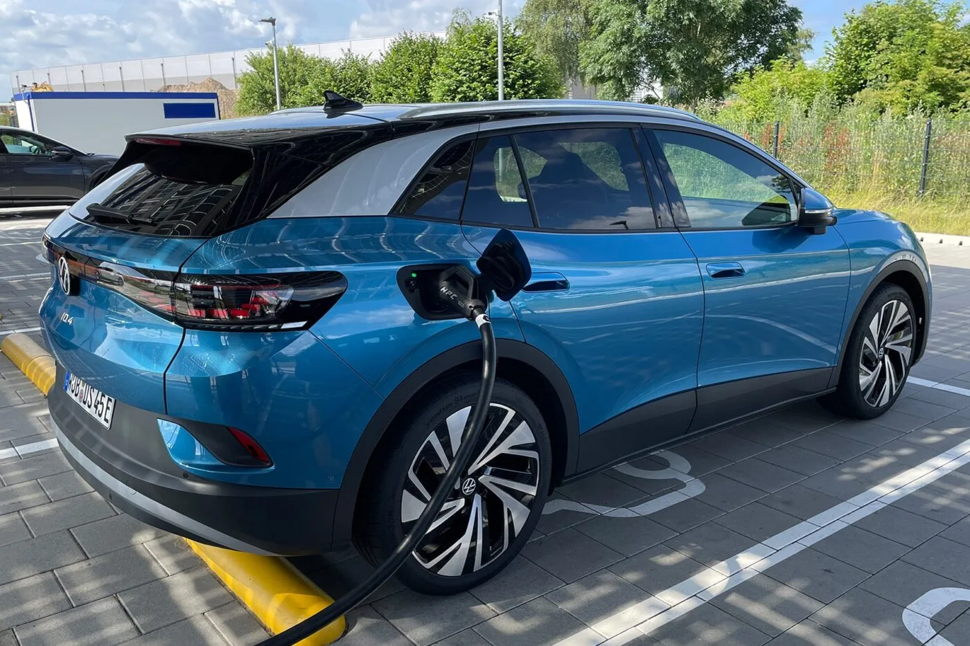 volkswagen id4 enbw ladestation charging station daenemark denmark fahrbericht daniel boennighausen 2024 02 min