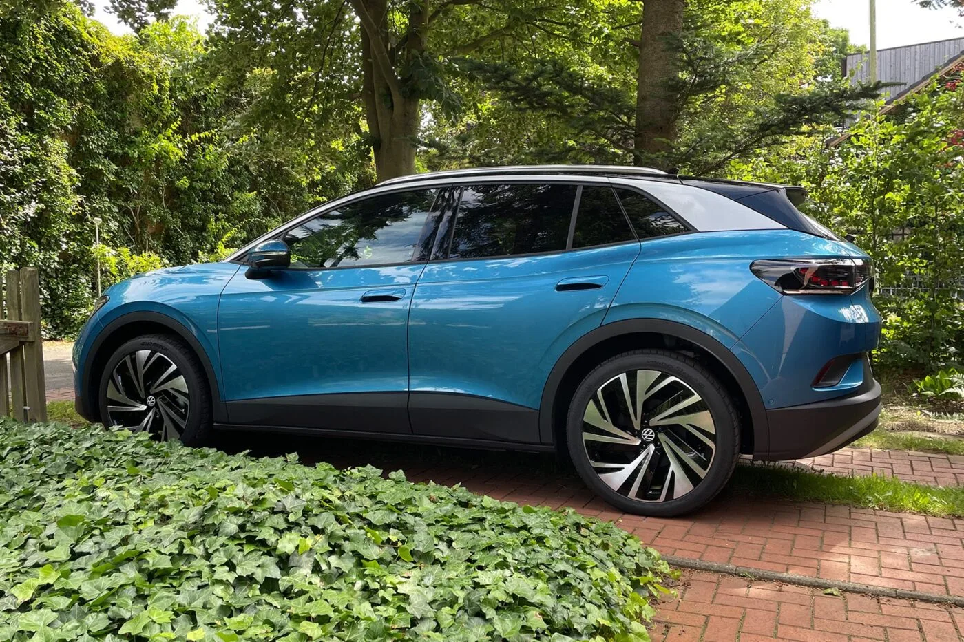 volkswagen id4 fahrbericht daniel boennighausen 2024 14 min